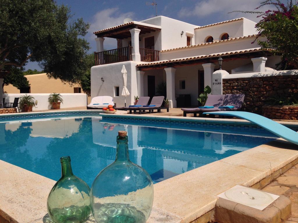 Can Gat Sant Carles de Peralta Quarto foto