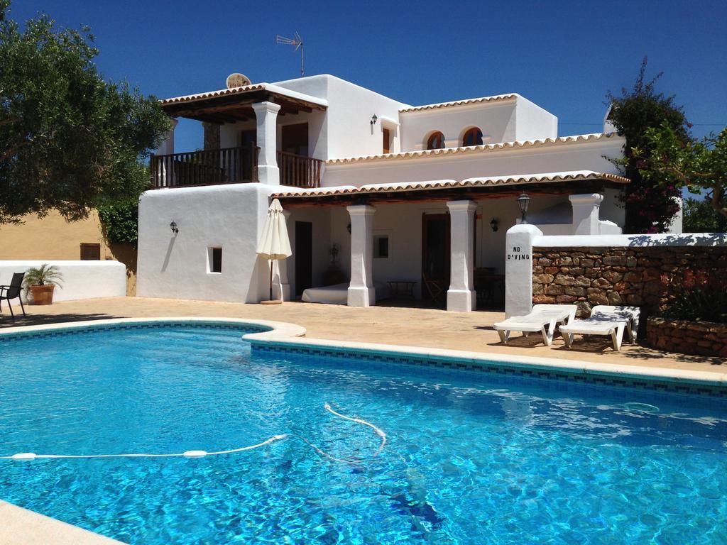 Can Gat Sant Carles de Peralta Quarto foto