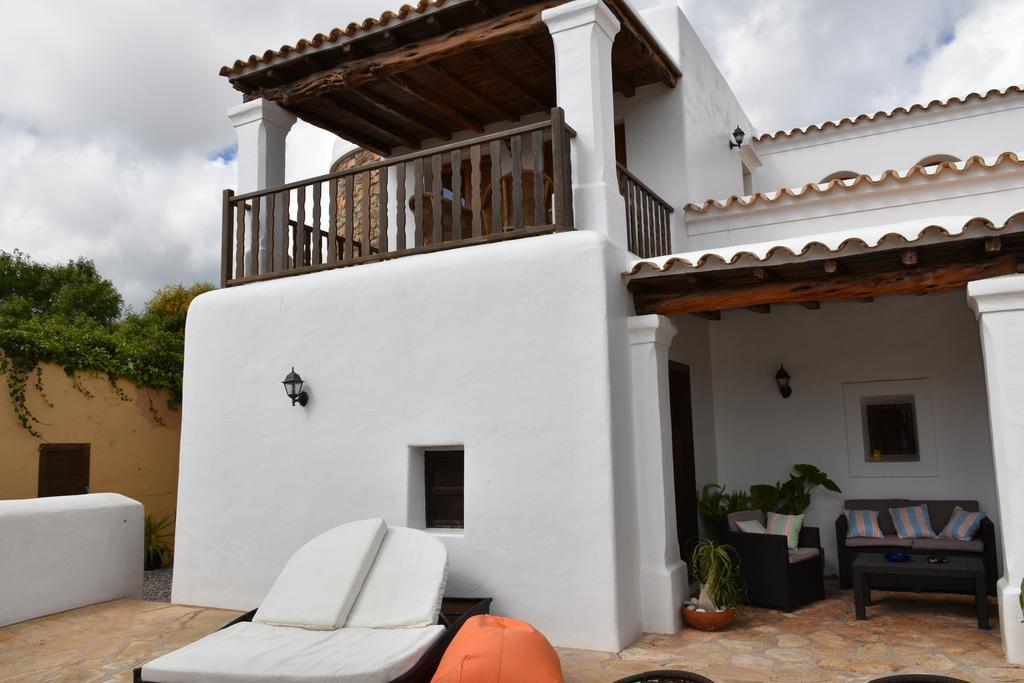 Can Gat Sant Carles de Peralta Exterior foto